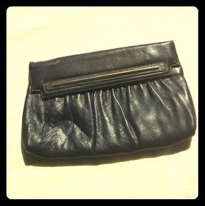 *PRE LOVED*Zenith Leather Blue Clutch w/Gold chain